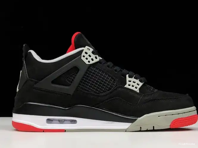 BLACK JORDAN 4 RETRO CEMENT 308497-060 0527